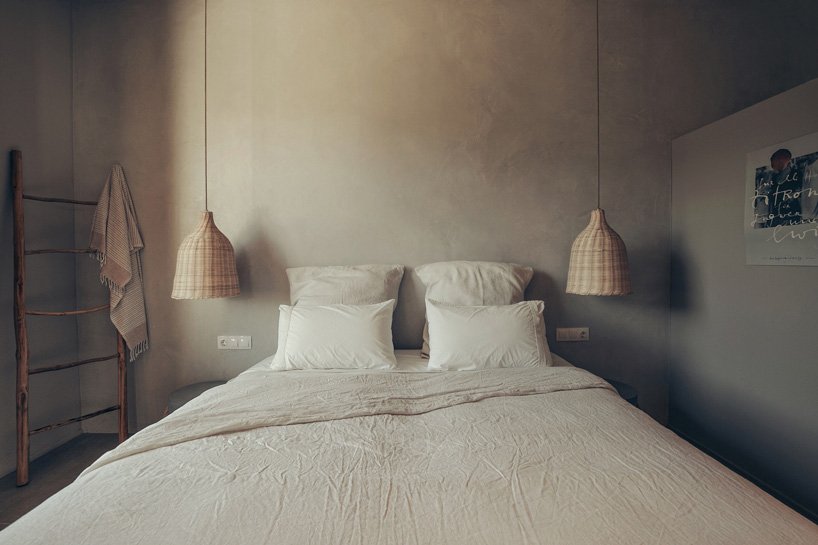 polyergo-cretan-summer-house-greece-designboom-a