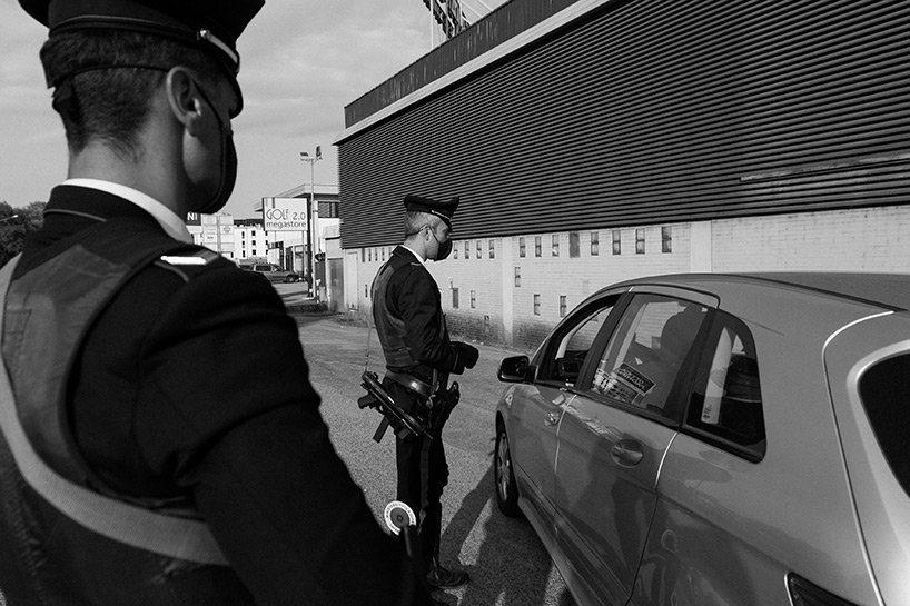 罗伯托·格拉齐亚诺·莫罗 (roberto graziano moro) 记录了意大利威尼斯 COVID-19 危机最关键的时刻