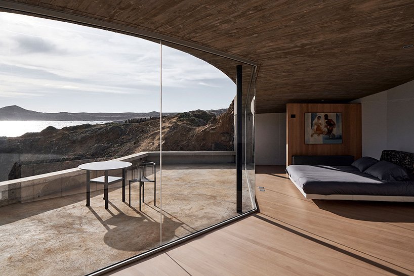 西泽立卫在智利的 ochoquebradas 住宅由 cristóbal palma 拍摄