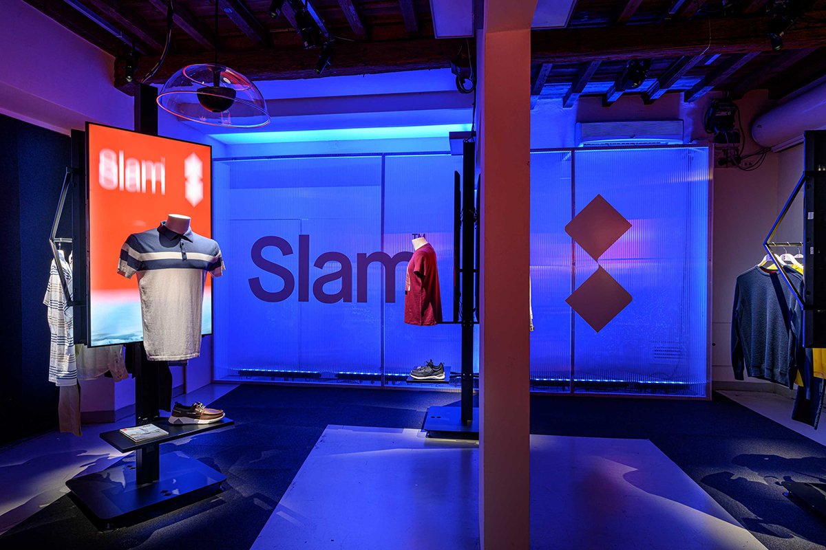 Wea 设计的 Slam 展览装置 / Pitti Uomo 96 / Slam，一座位于公海的博物馆