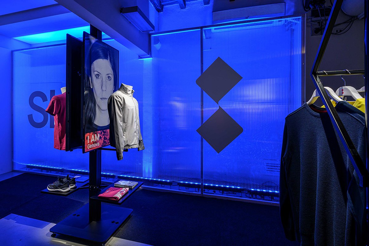 Wea 设计的 Slam 展览装置 / Pitti Uomo 96 / Slam，一座位于公海的博物馆