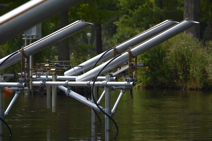 Ronald van der Meijs 设计的池塘装置利用天气条件来产生声音