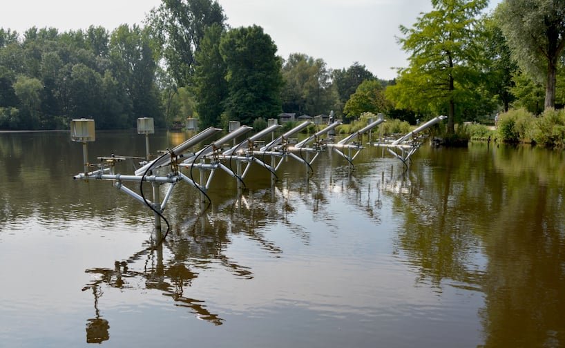 Ronald van der Meijs 设计的池塘装置利用天气条件来产生声音