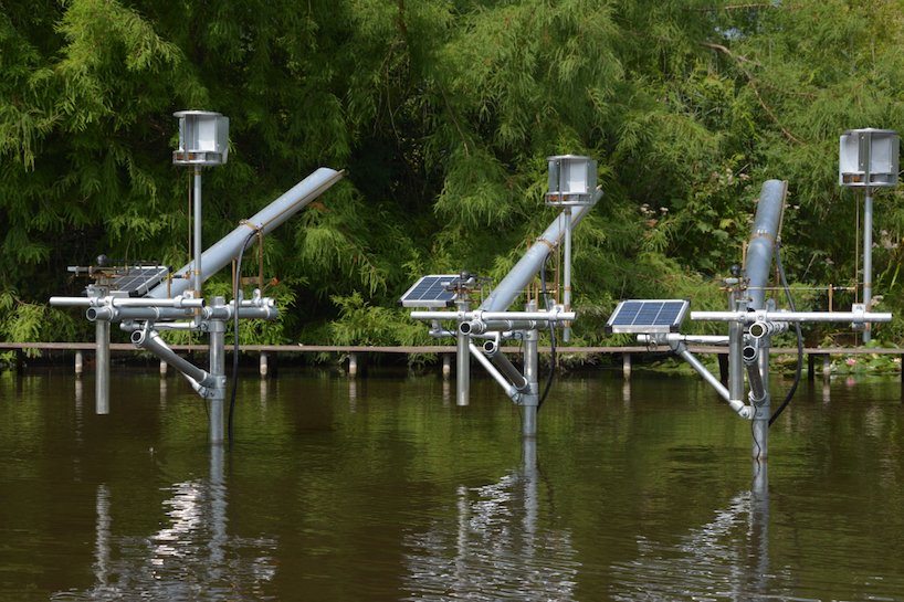 Ronald van der Meijs 设计的池塘装置利用天气条件来产生声音