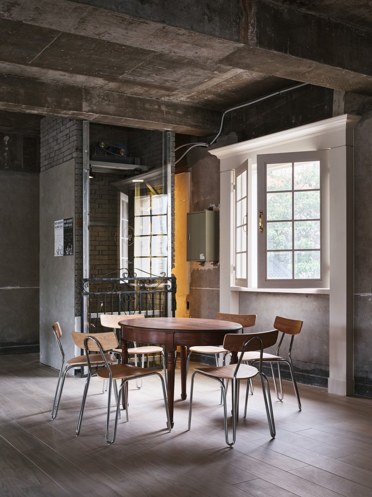 sted 甜品咖啡厅，由 83 设计