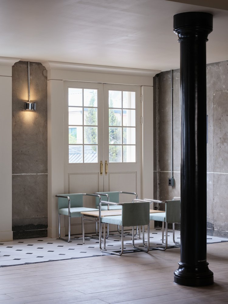 sted 甜品咖啡厅，由 83 设计