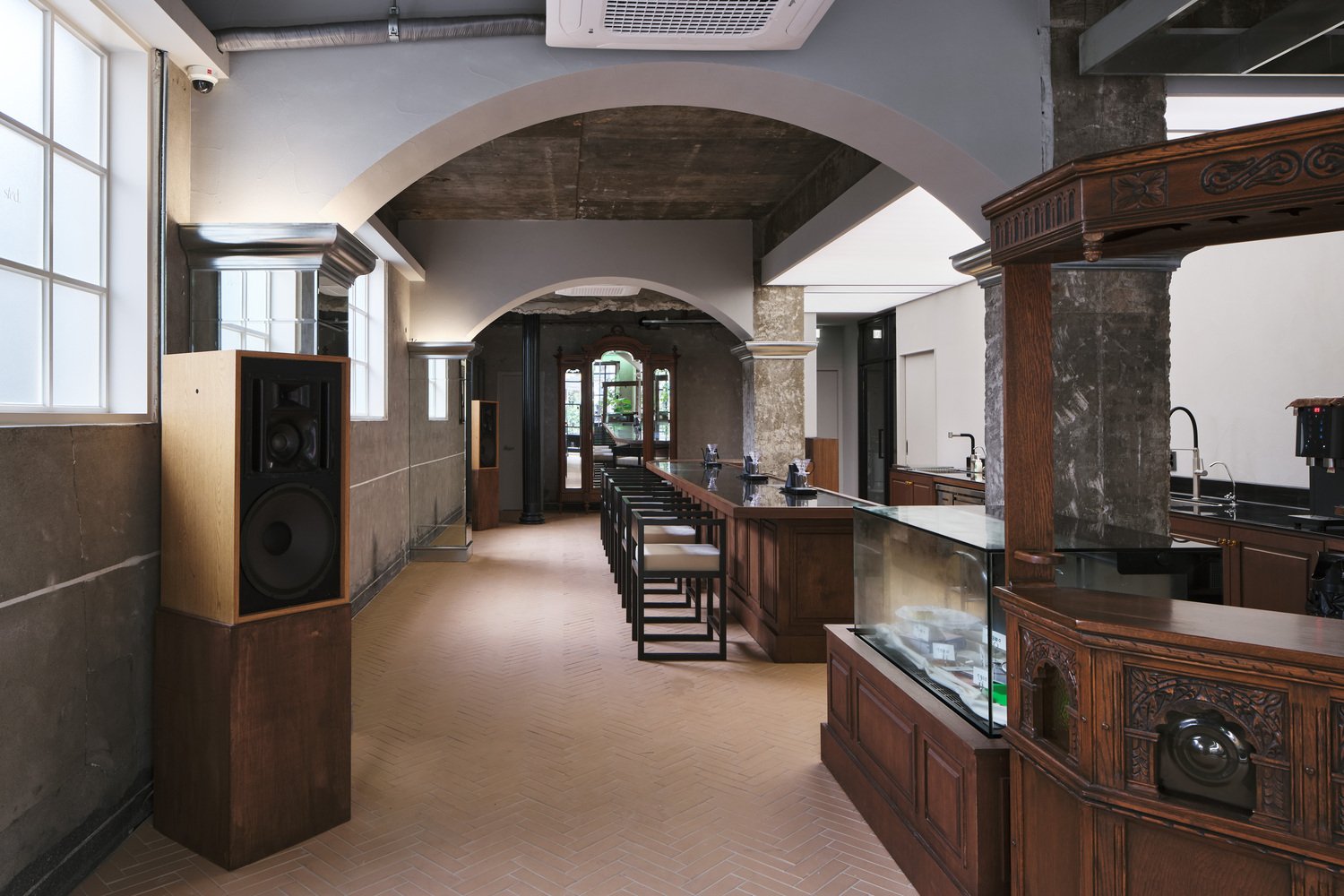 sted 甜品咖啡厅，由 83 设计