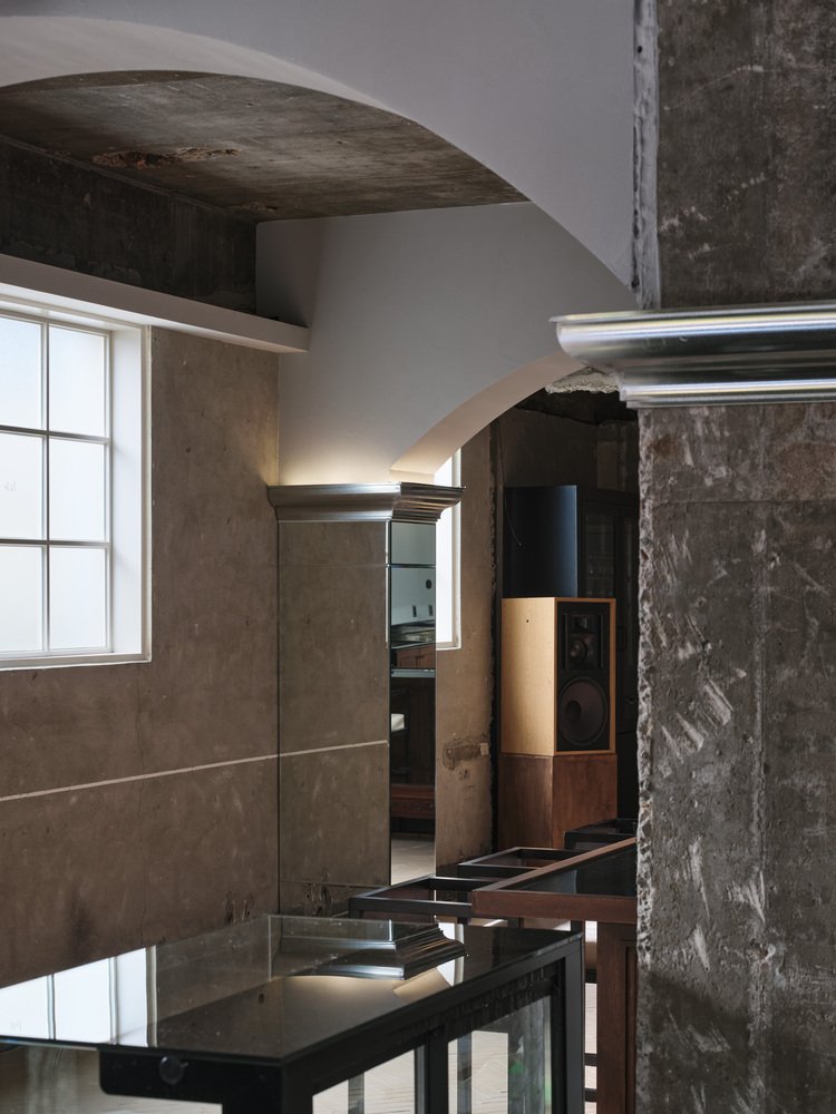 sted 甜品咖啡厅，由 83 设计