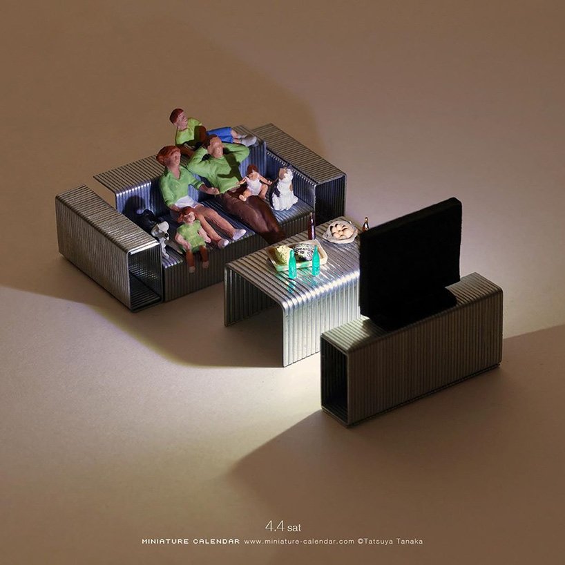 田中达也用口罩和家居用品创造出逃避现实的微型场景