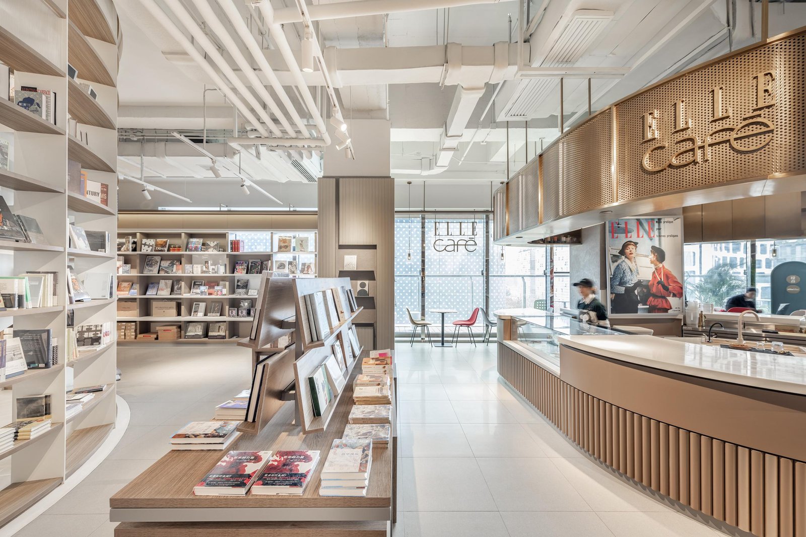 沉浸式且不断发展的新天地社交之家重新定义了上海的生活方式和零售 沉浸式且不断发展的新天地社交之家重新定义了上海的生活方式和零售