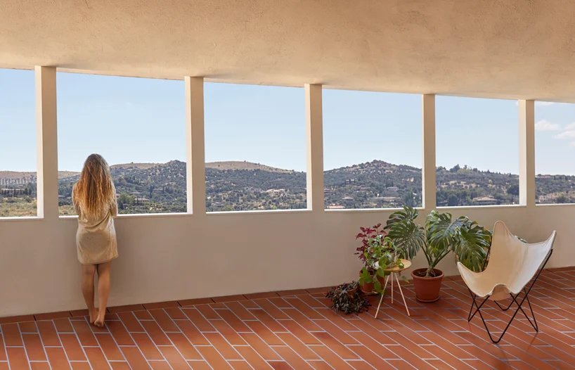 romero & vallejo 在西班牙托莱多历史悠久的市中心建造当代住宅