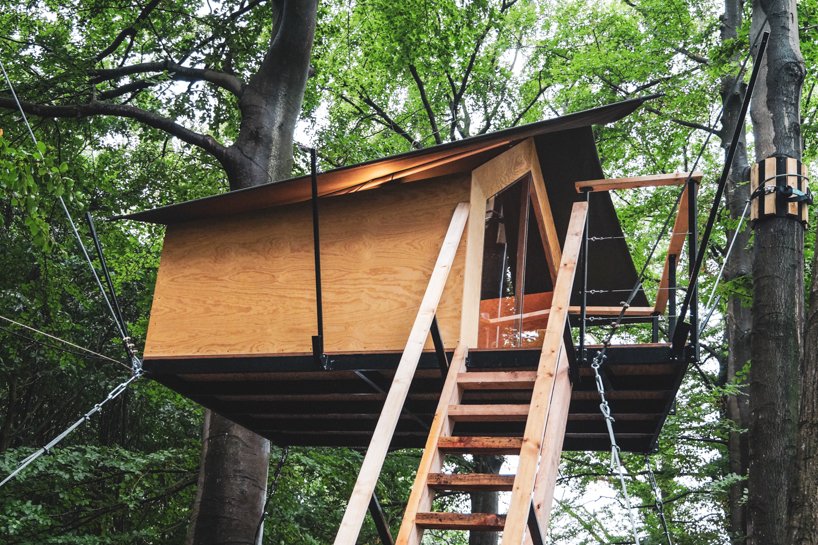 树屋酒店综合体在比利时布鲁日的森林小路上提供豪华露营体验
