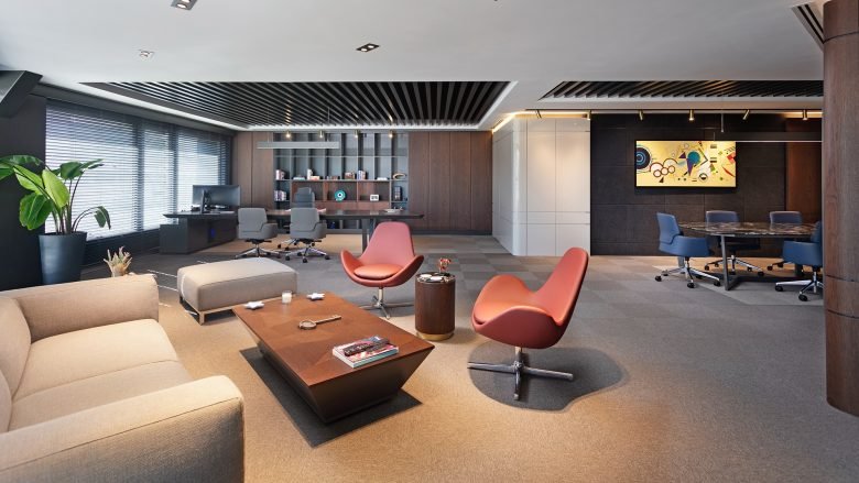 U4 海事办公室 U4 海事办公室