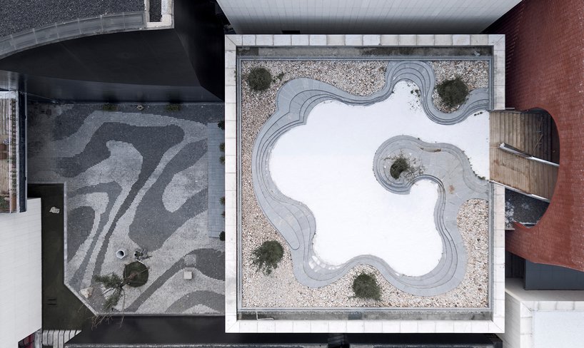 UAD 抽象中国书法色彩打造沭阳美术馆