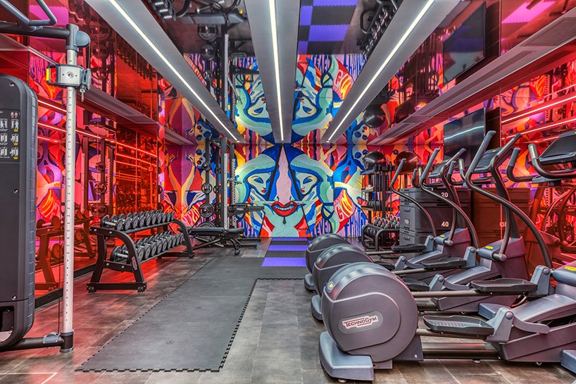 海滨波西米亚：baranowitz + kronenberg 在 W ibiza 酒店捕捉丰富多彩的岛屿文化