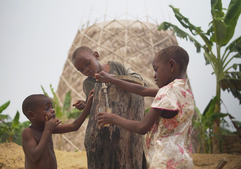 Warka Water 正在喀麦隆雨林建设一个社区驱动的综合村庄