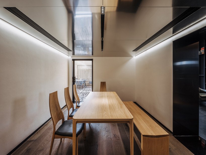 Wutopia Lab 为上海的“隐藏之家”增添了微型中国花园